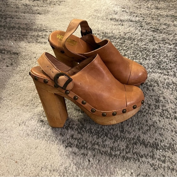 Jeffrey Campbell Woodies Clogs - Picture 1 of 12